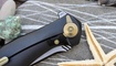 из титана нож We Knife 702D