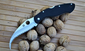 Нож для самообороны Spyderco Civilian
