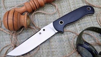 Нож Spyderco Bradley
