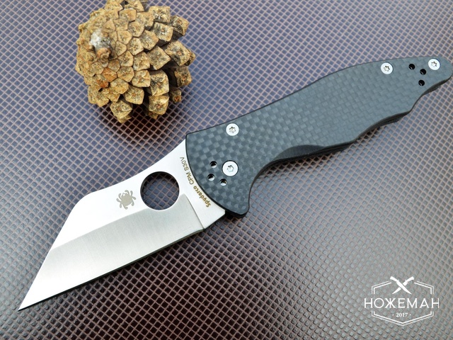 Складной нож Spyderco Yojimbo carbon fiber