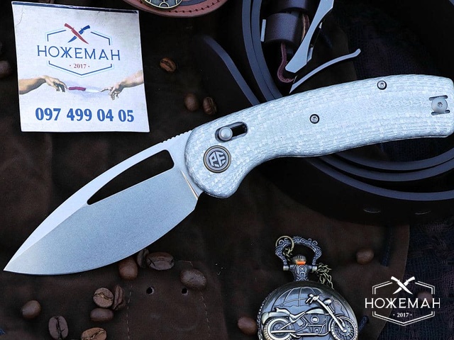 Petrified Fish PFP13 Viper White Twill Carbon